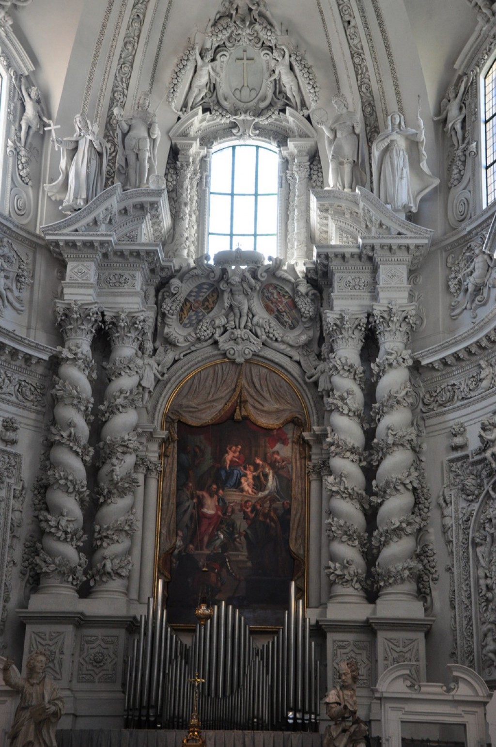 Inside the Theatiner Kirche